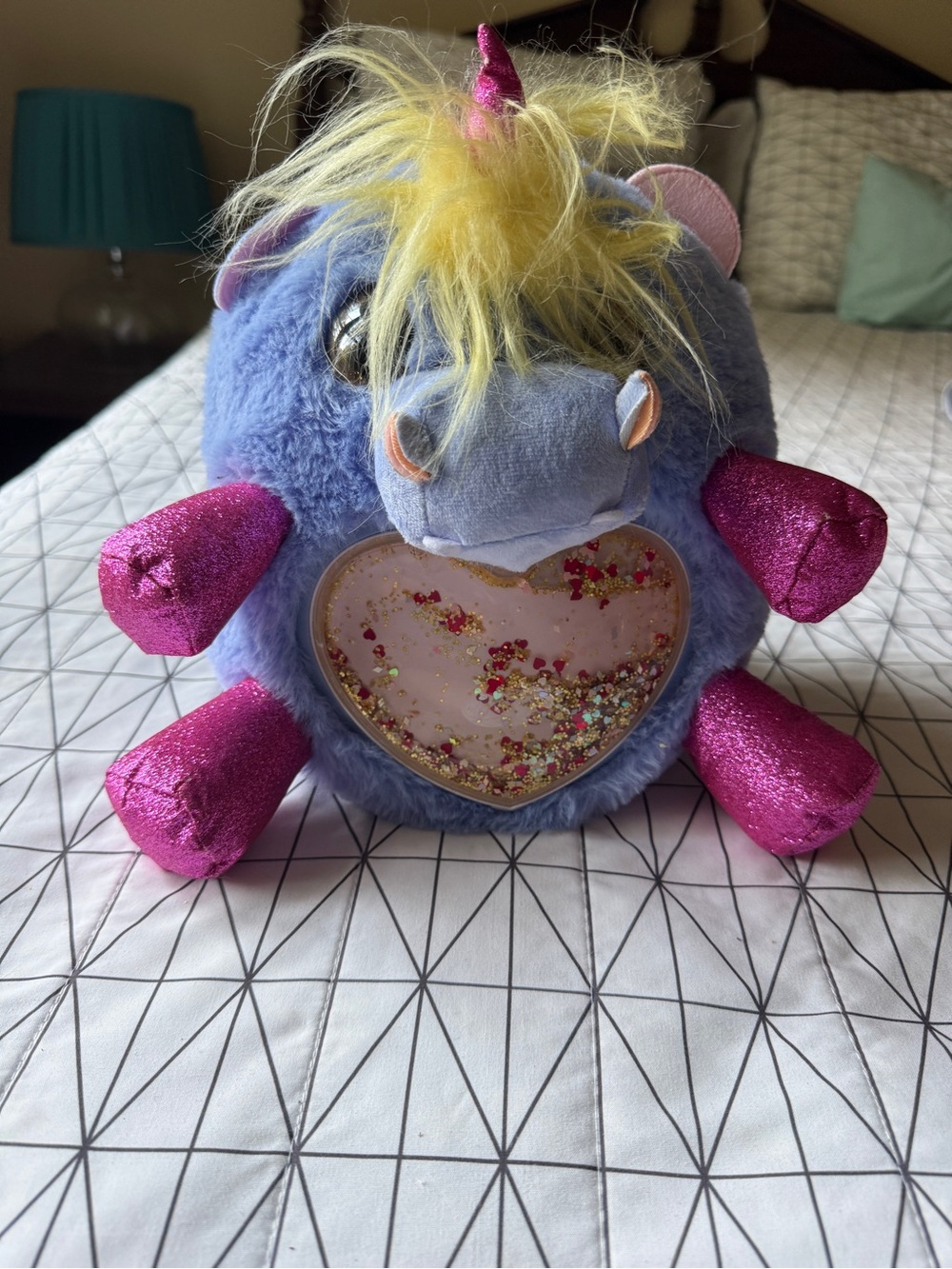 ZURU Rainbocorns Fairycorn
Surprise Hippo plush stuffed animal